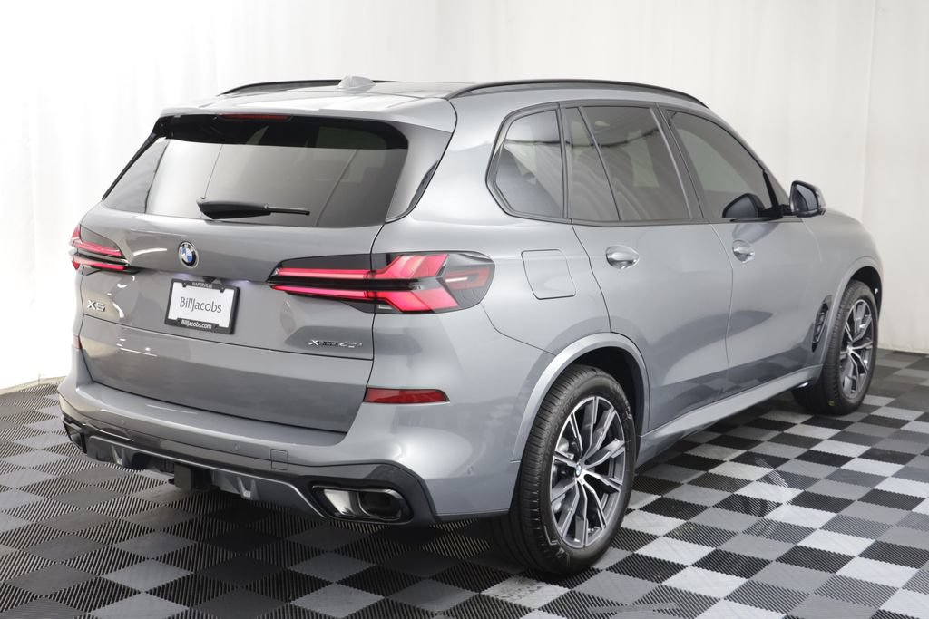Used 2026 BMW X5 xDrive40i w/ M Sport Package AWD/4WD image 19
