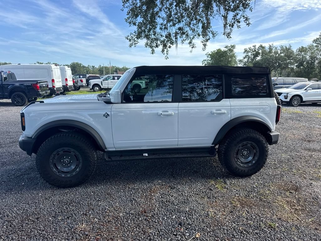 Used 2025 Ford Bronco Outer Banks w/ Sasquatch Package AWD/4WD image 2