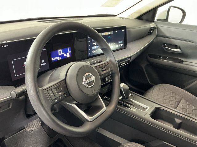 New 2025 Nissan Kicks SV image 9