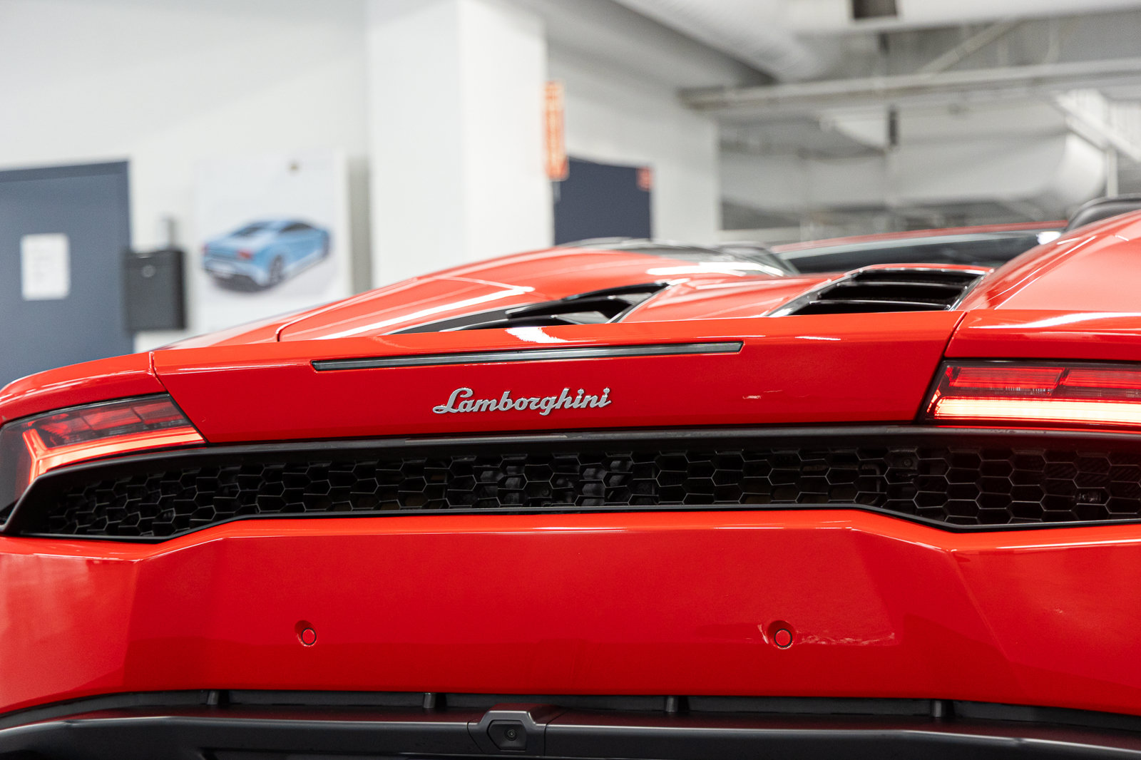 Used 2017 Lamborghini Huracan LP 610-4 AWD/4WD image 15