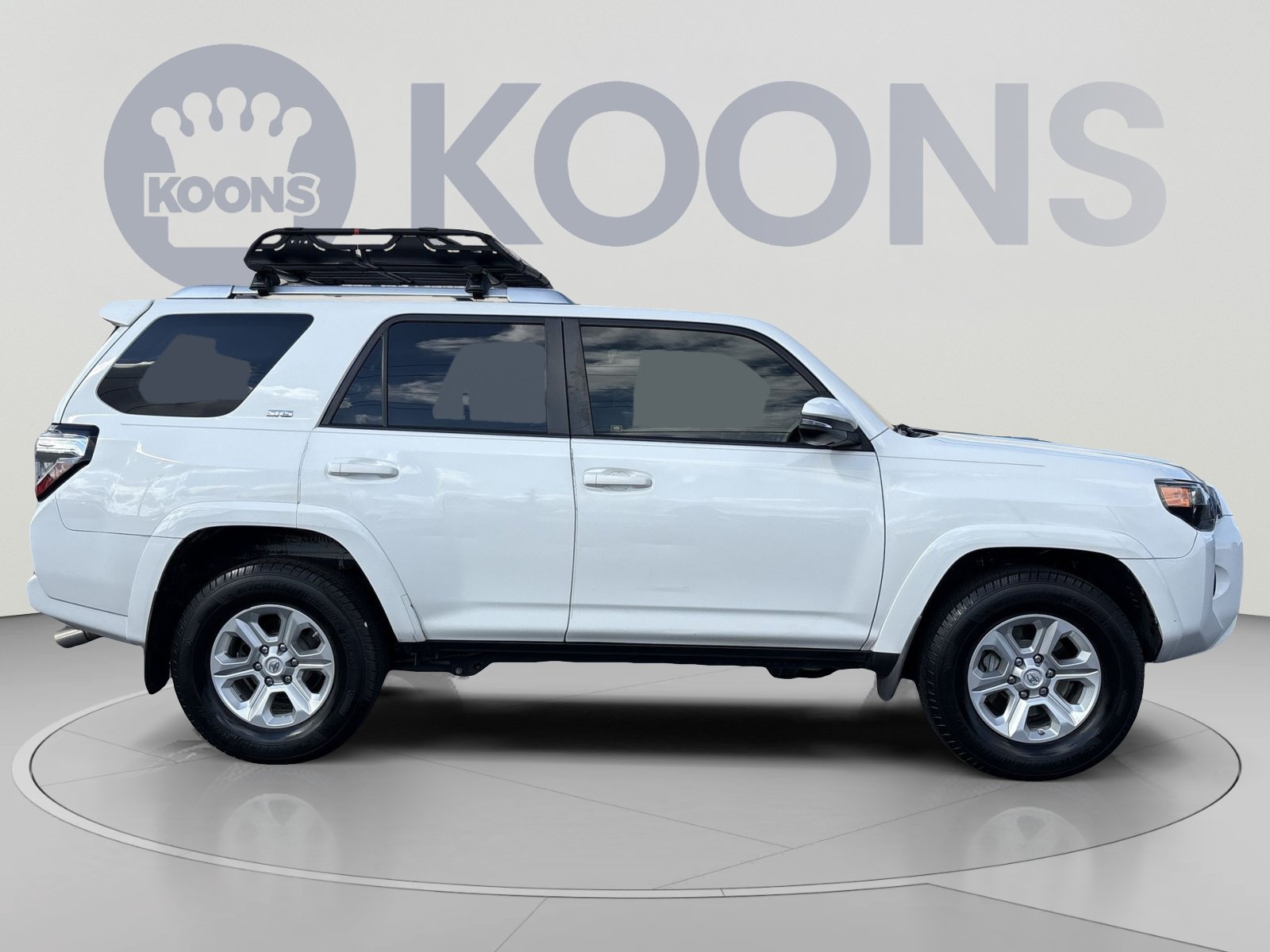 Used 2018 Toyota 4Runner SR5 Premium RWD image 8