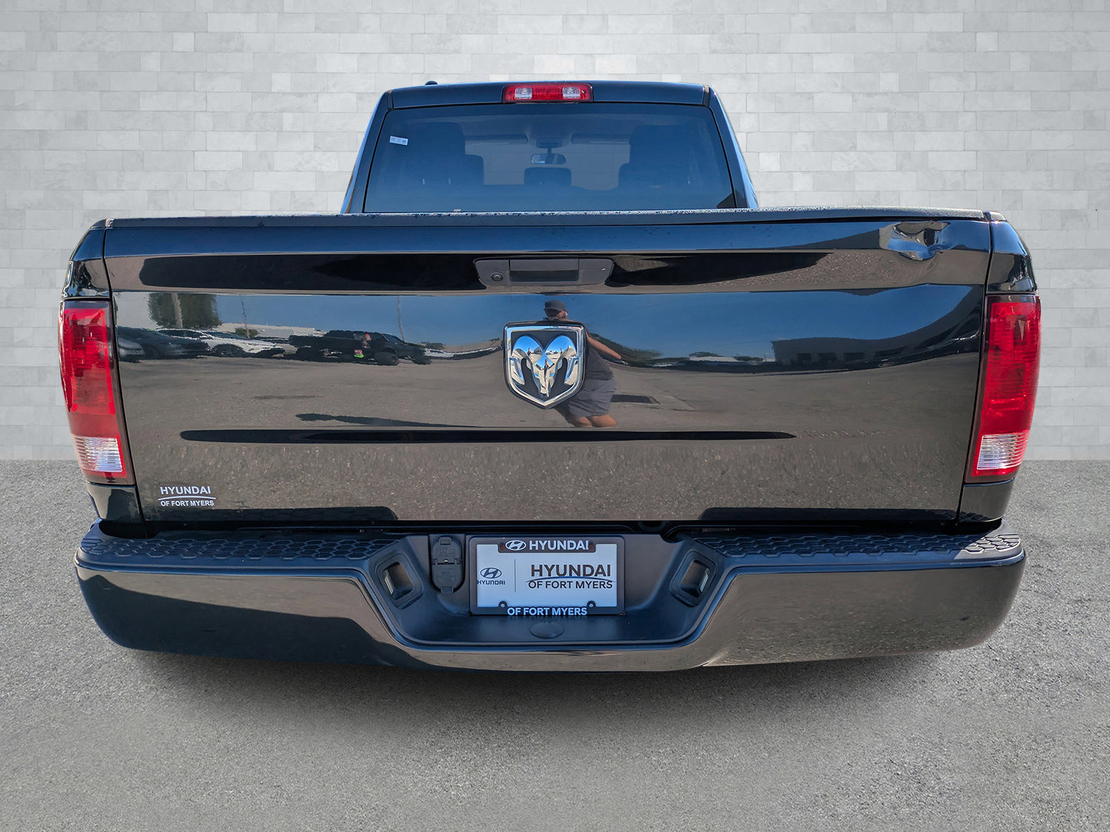 Used 2019 RAM 1500 Express w/ Express Value Package image 6