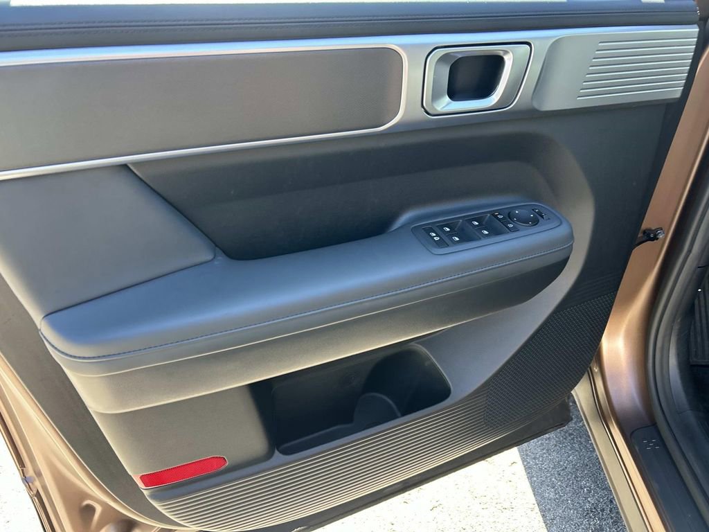 Used 2025 Hyundai Santa Fe XRT AWD/4WD image 17