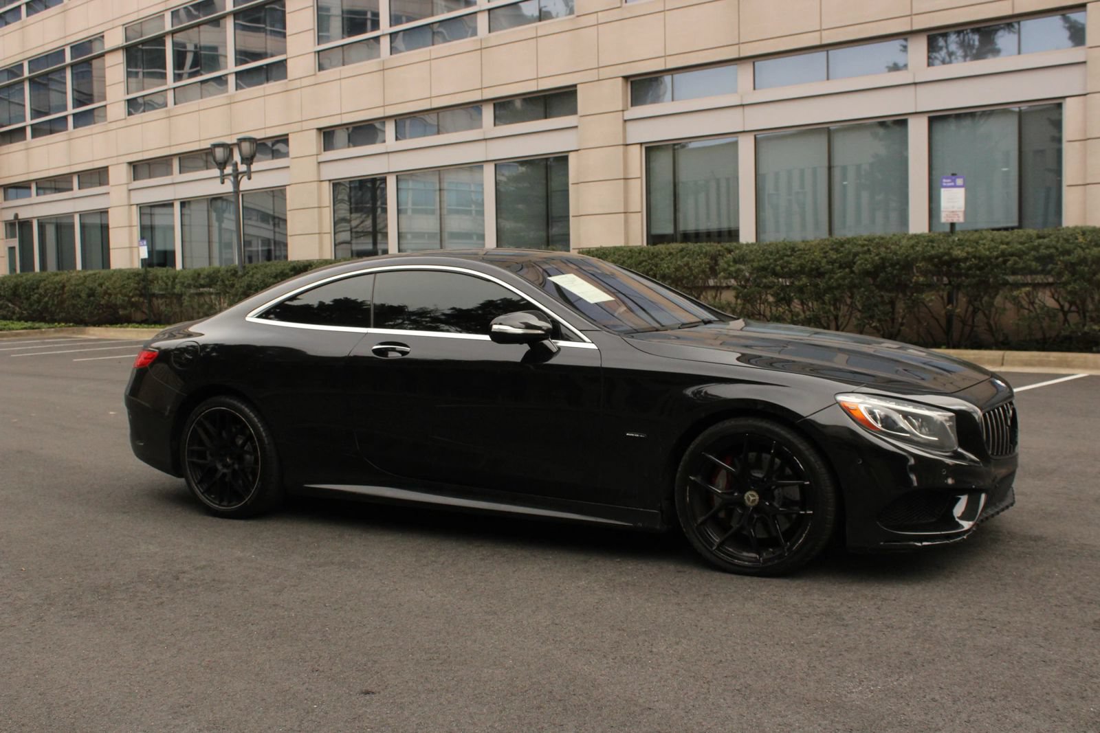 Used 2015 Mercedes-Benz S 550 4MATIC Coupe image 3
