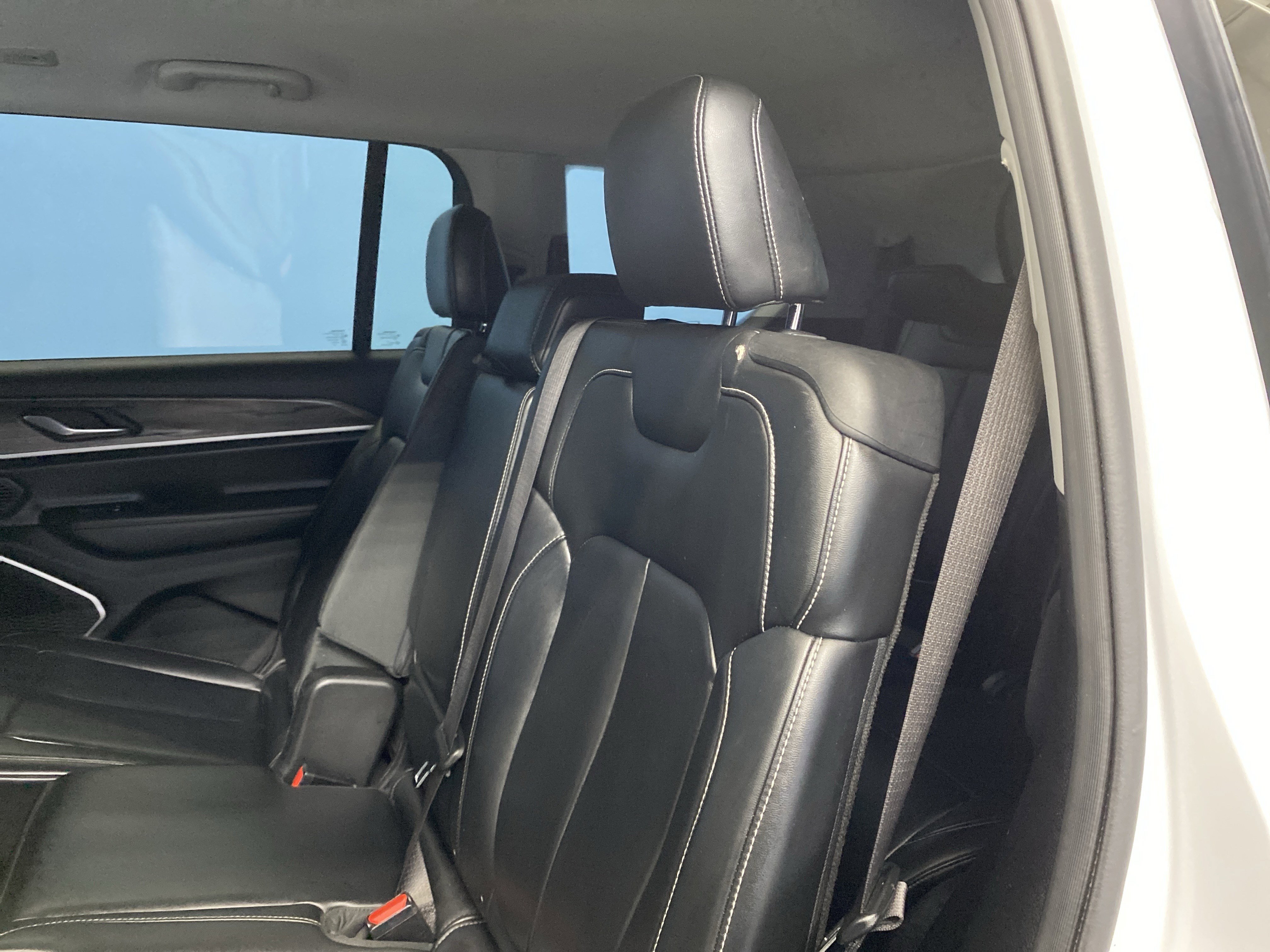 Certified 2021 Jeep Grand Cherokee L Limited image 29