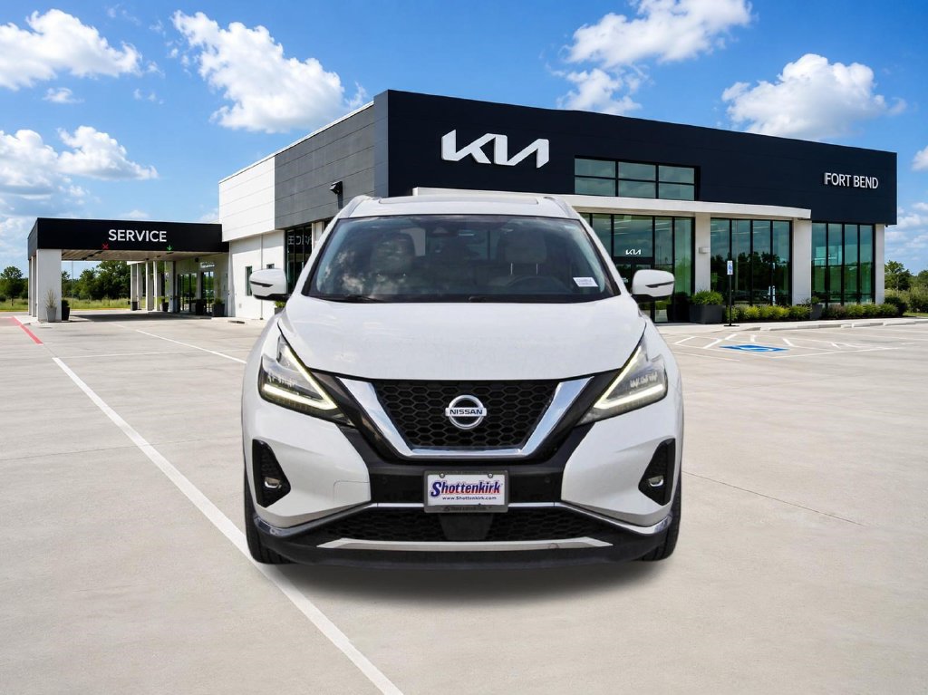 Used 2019 Nissan Murano Platinum w/ Cargo Package FWD image 2