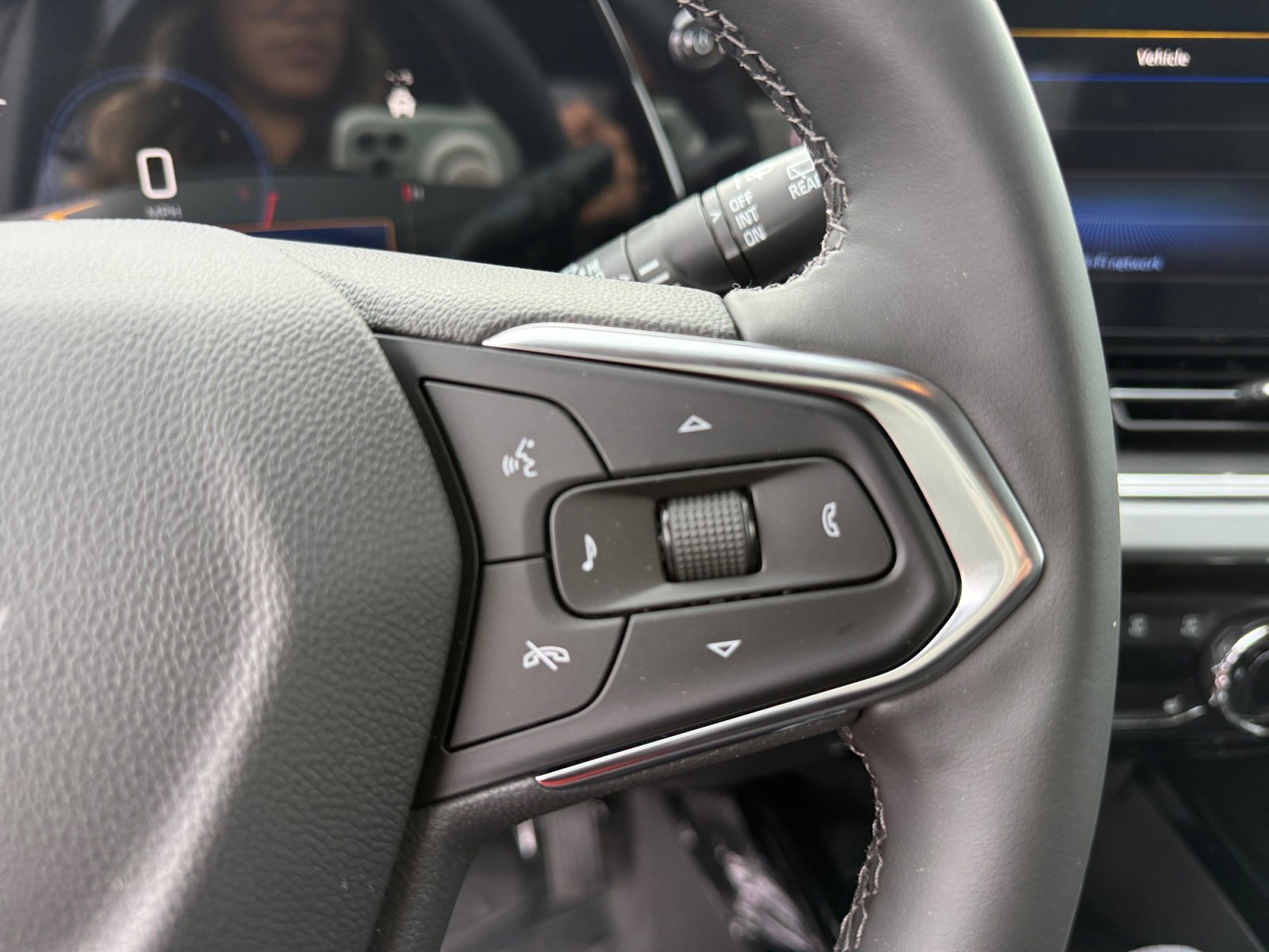 New 2026 Chevrolet Trax LT w/ Driver Confidence Package FWD image 17