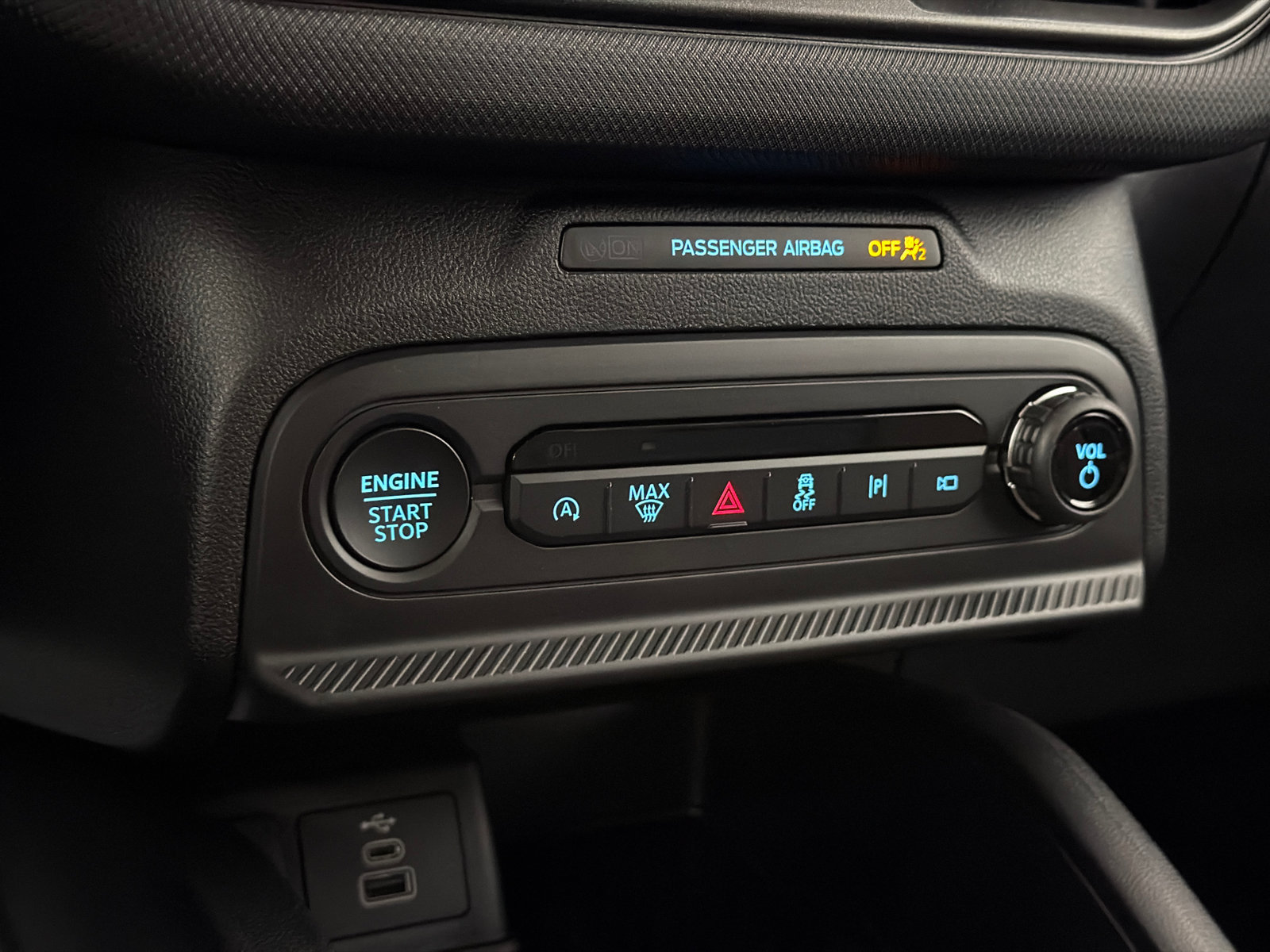 New 2026 Ford Bronco Sport Outer Banks w/ Outer Banks Tech Package+ AWD/4WD image 29
