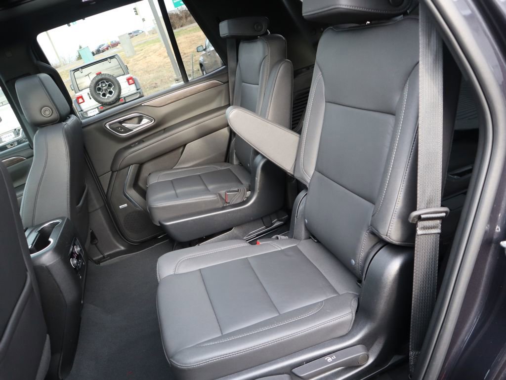 Used 2023 Chevrolet Tahoe Z71 image 18