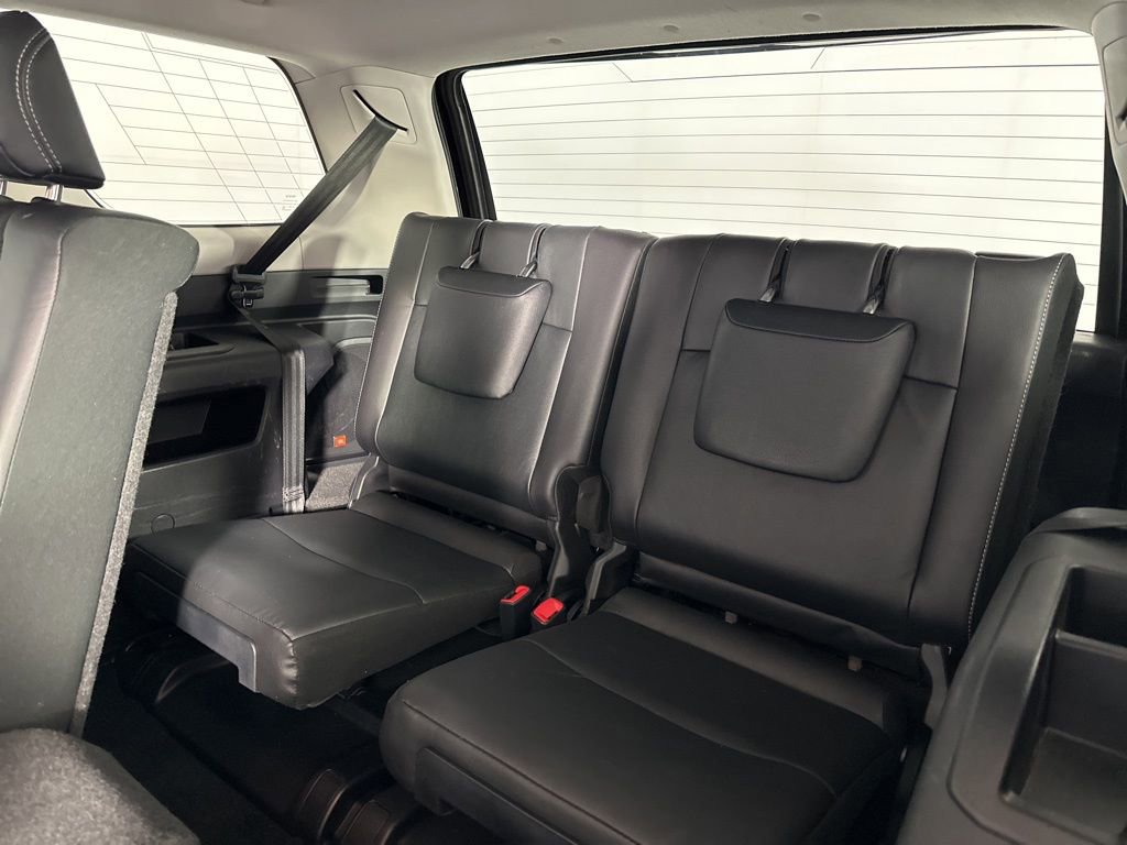 Used 2023 Toyota 4Runner Limited AWD/4WD image 29