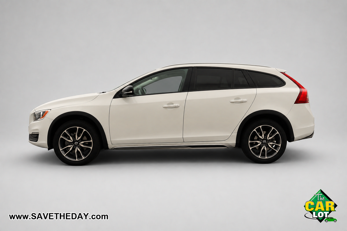 Used 2018 Volvo V60 T5 Cross Country w/ Convenience Package AWD/4WD image 5