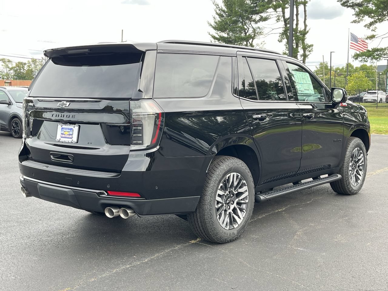 New 2026 Chevrolet Tahoe Z71 w/ Z71 Off-Road Package AWD/4WD image 4