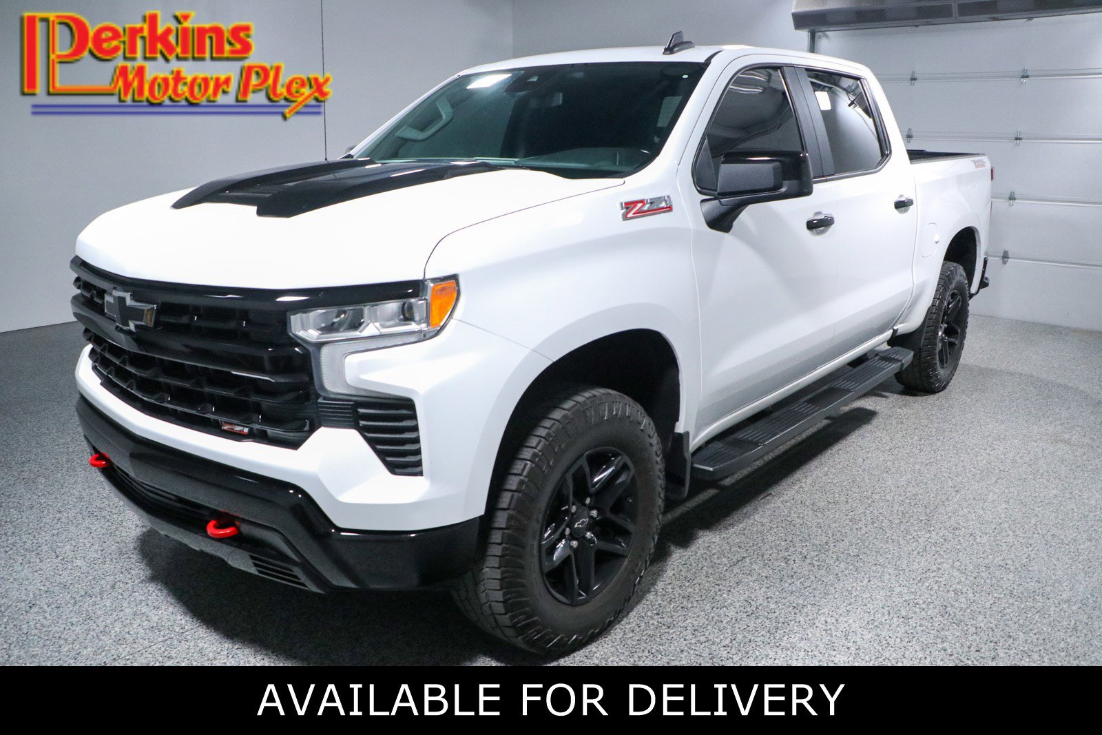Used 2023 Chevrolet Silverado 1500 LT Trail Boss w/ Protection Package image 1