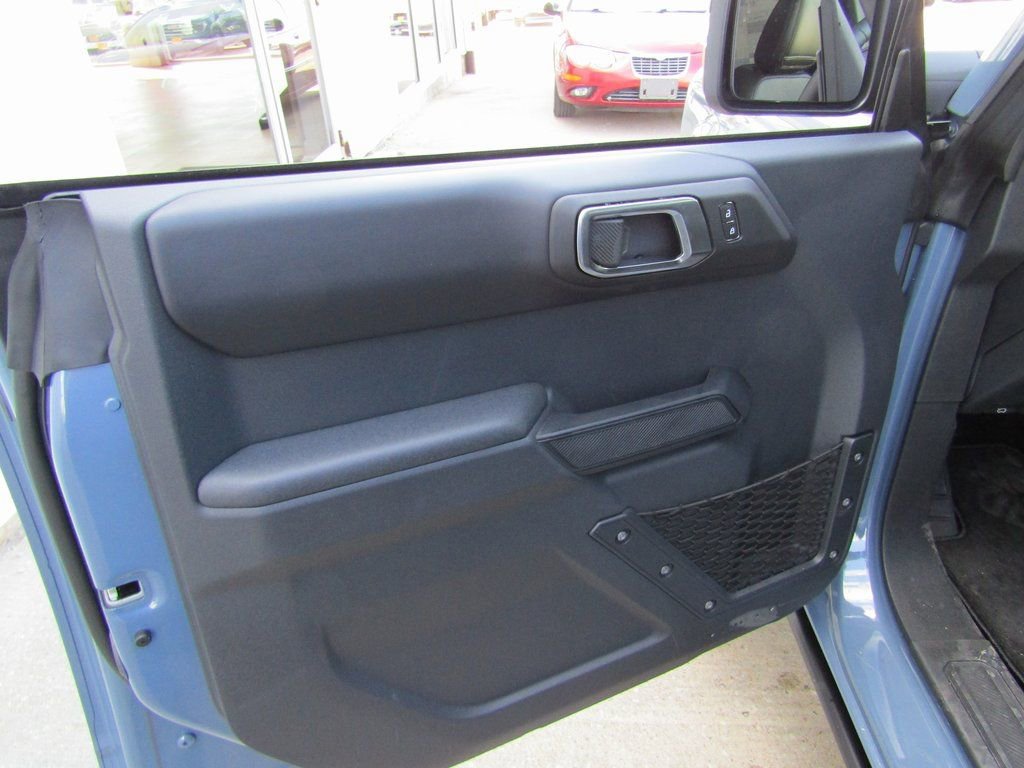 New 2025 Ford Bronco Badlands image 19