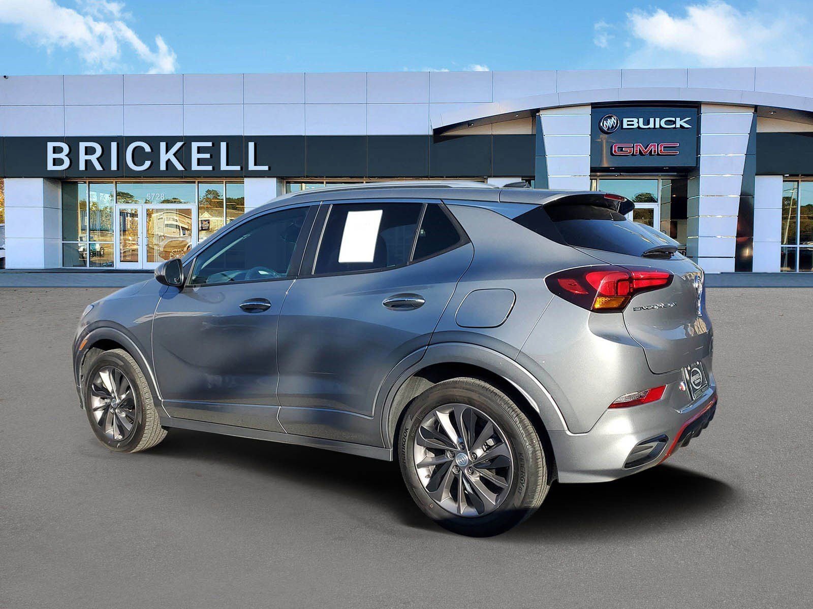 Certified 2023 Buick Encore GX Select w/ Sport Touring Package image 33
