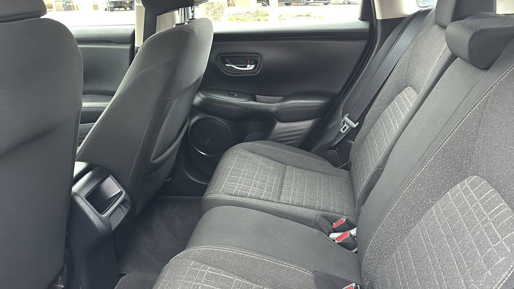 Used 2023 Honda HR-V LX image 29