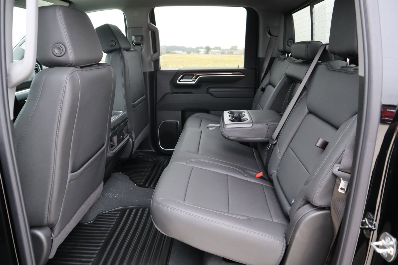 New 2026 Chevrolet Silverado 2500 LT w/ Trail Boss Package image 7