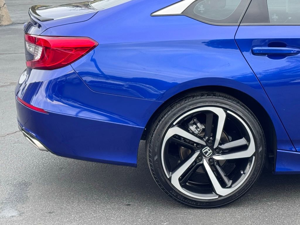 Used 2022 Honda Accord Sport image 6
