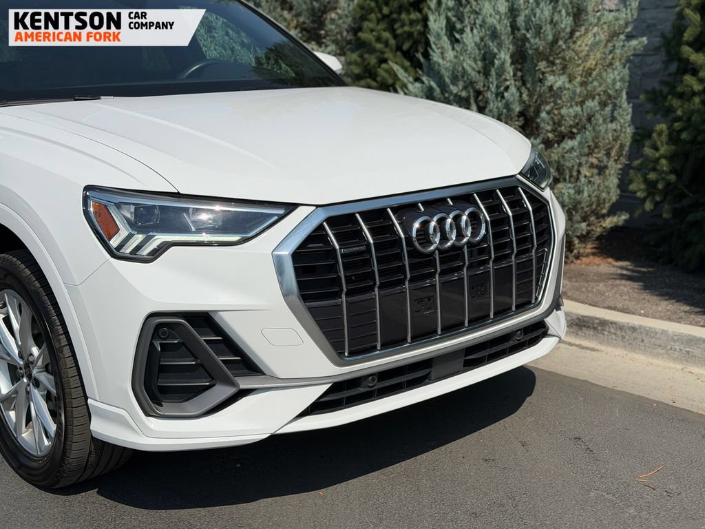 Used 2025 Audi Q3 2.0T Premium AWD/4WD image 11