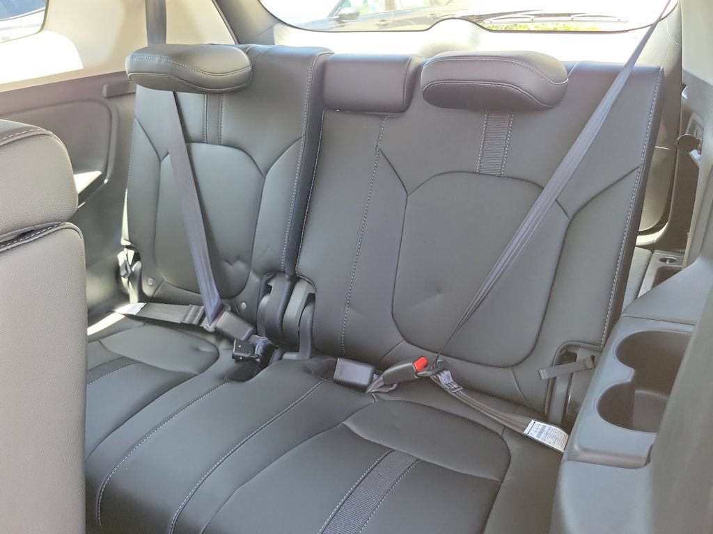 Used 2026 Honda Pilot EX-L image 15