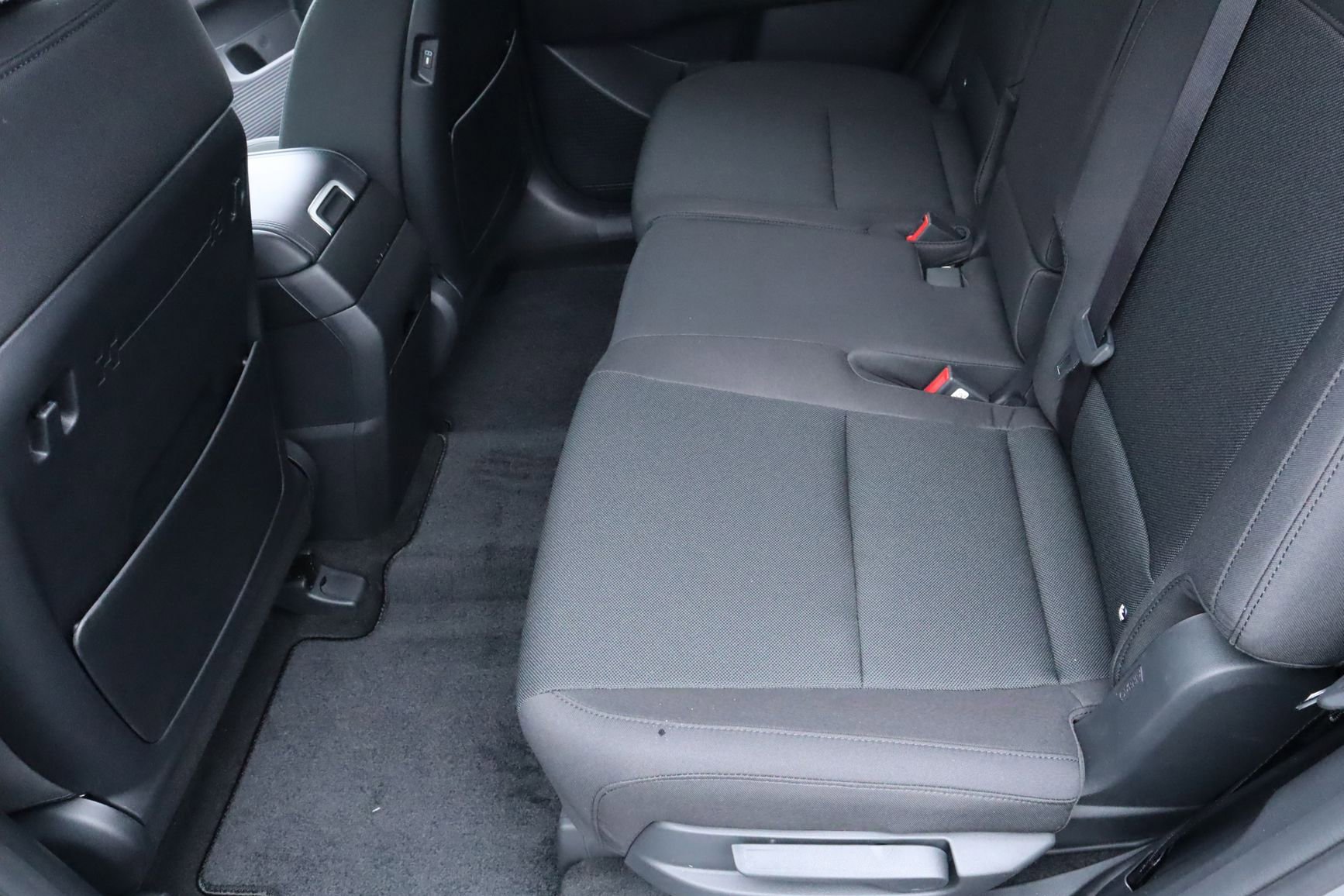 New 2026 Hyundai Santa Fe SE image 16