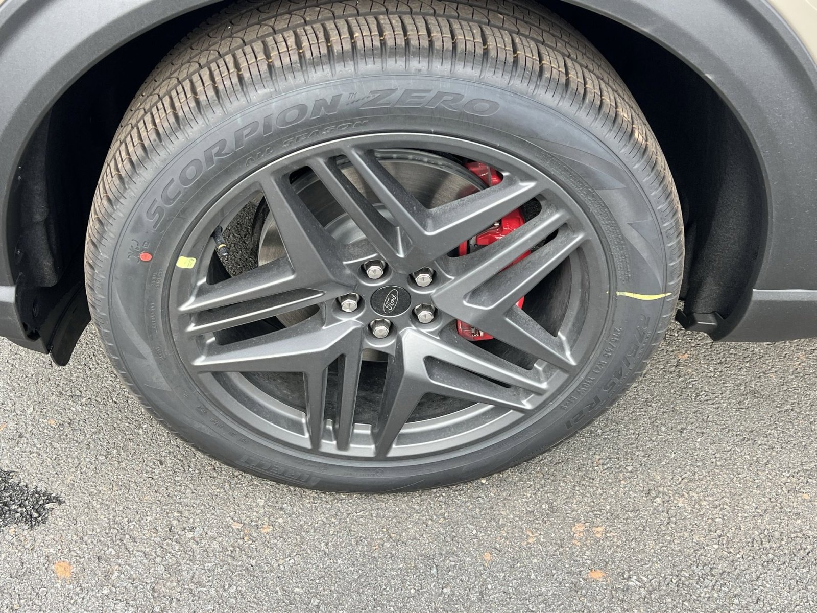 New 2026 Ford Explorer ST w/ Sun And Sound Package image 12