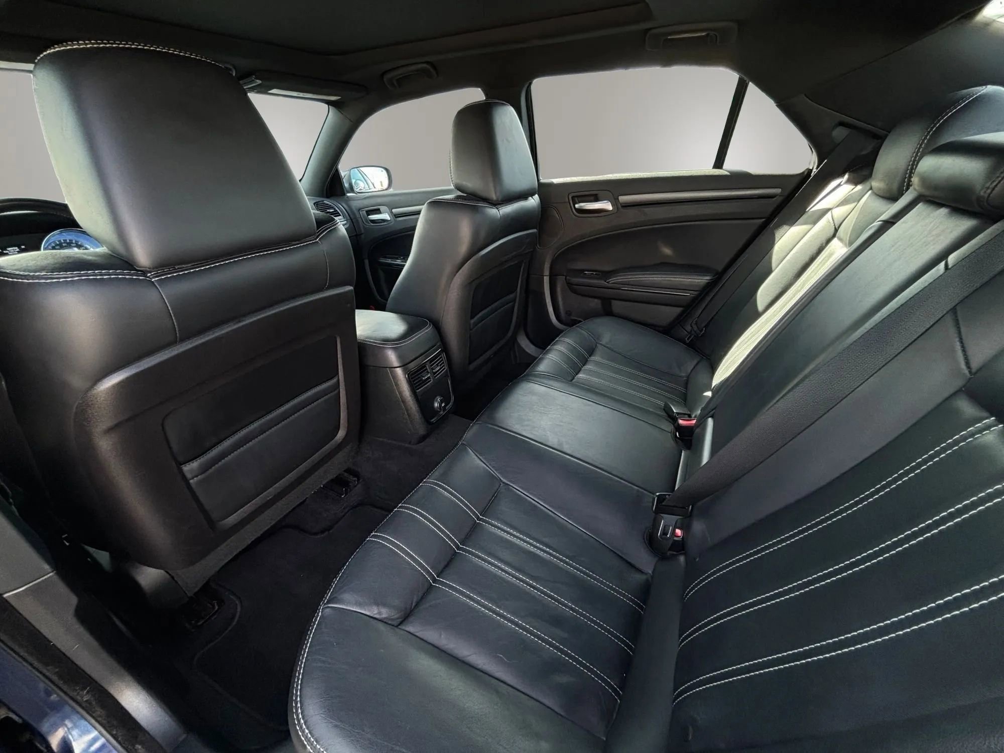 Used 2013 Chrysler 300 S image 20