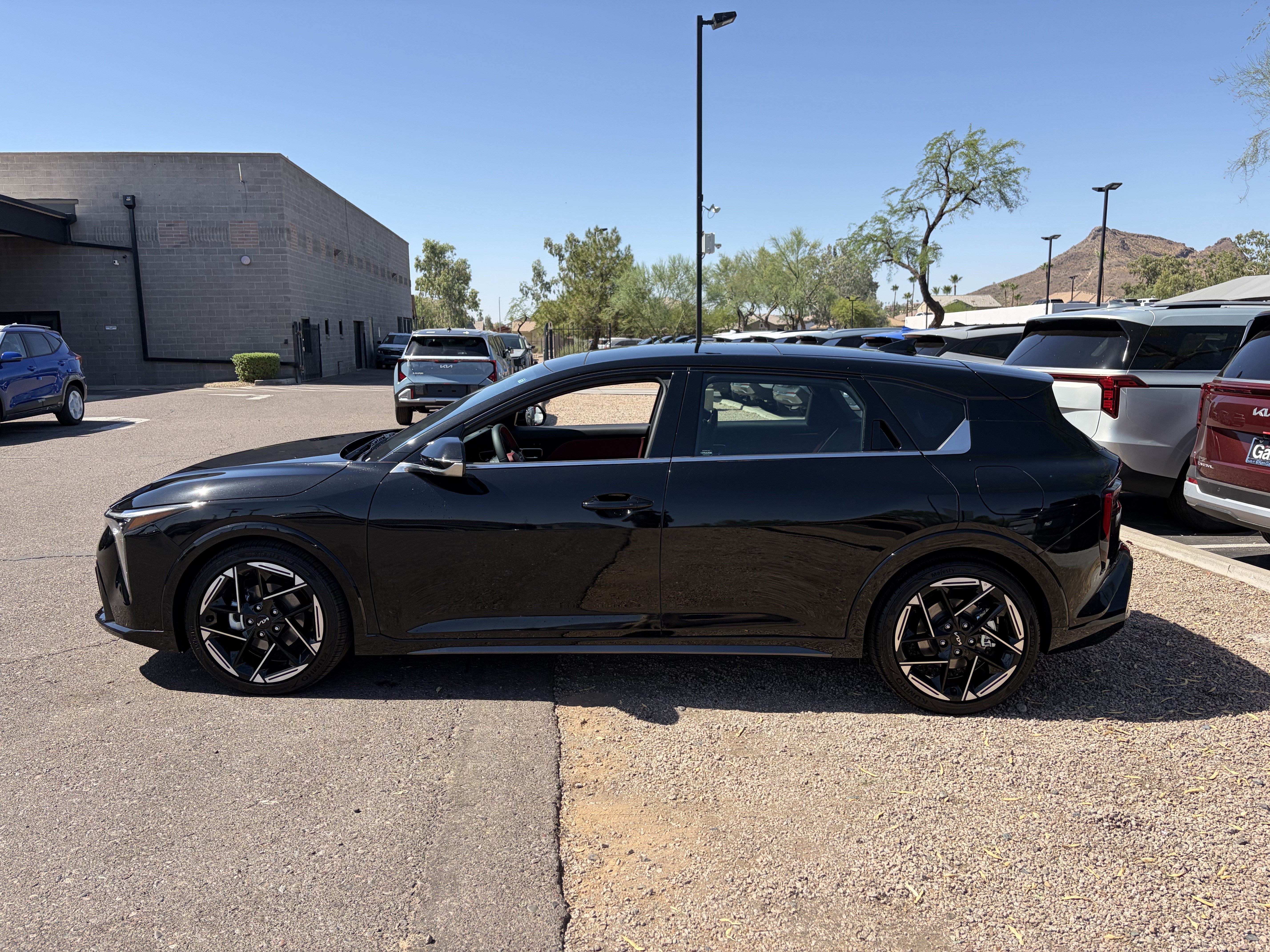 New 2026 Kia K4 GT-Line Turbo w/ GT-Line Premium Package FWD image 5