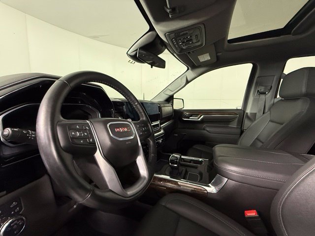 Used 2025 GMC Sierra 1500 Elevation w/ Elevation Premium Package AWD/4WD image 17