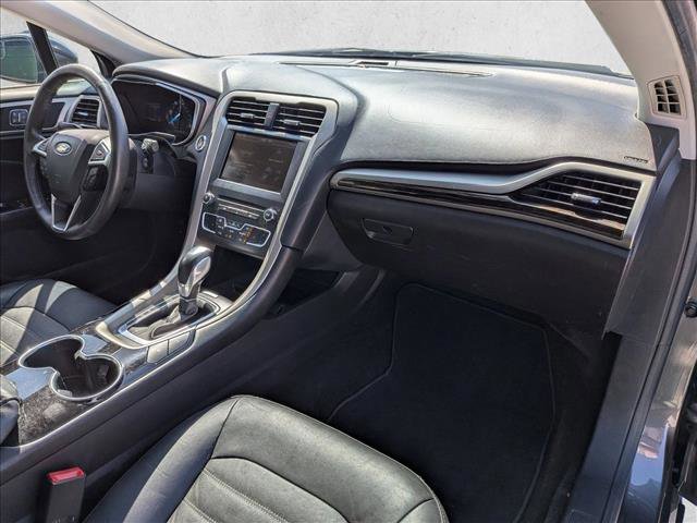 Used 2016 Ford Fusion Energi SE FWD image 23