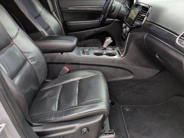 Certified 2020 Jeep Grand Cherokee Limited w/ Premium Lighting Group image 31