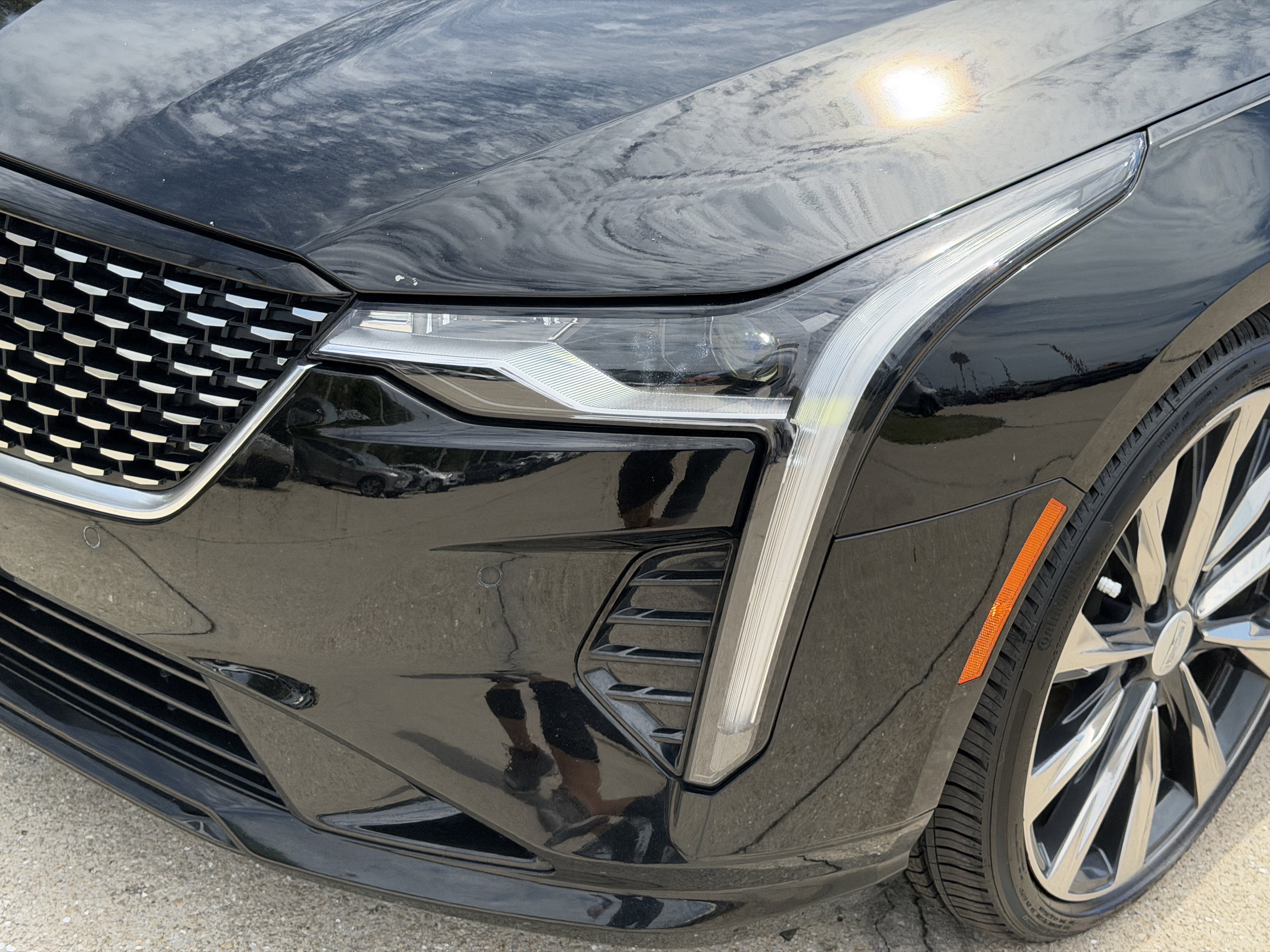 Certified 2023 Cadillac CT4 Premium Luxury image 8