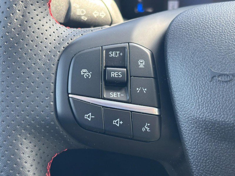 Used 2024 Ford Escape ST-Line w/ Tech Pack #1 AWD/4WD image 19
