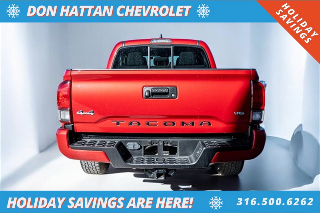 Used 2023 Toyota Tacoma TRD Off-Road image 32