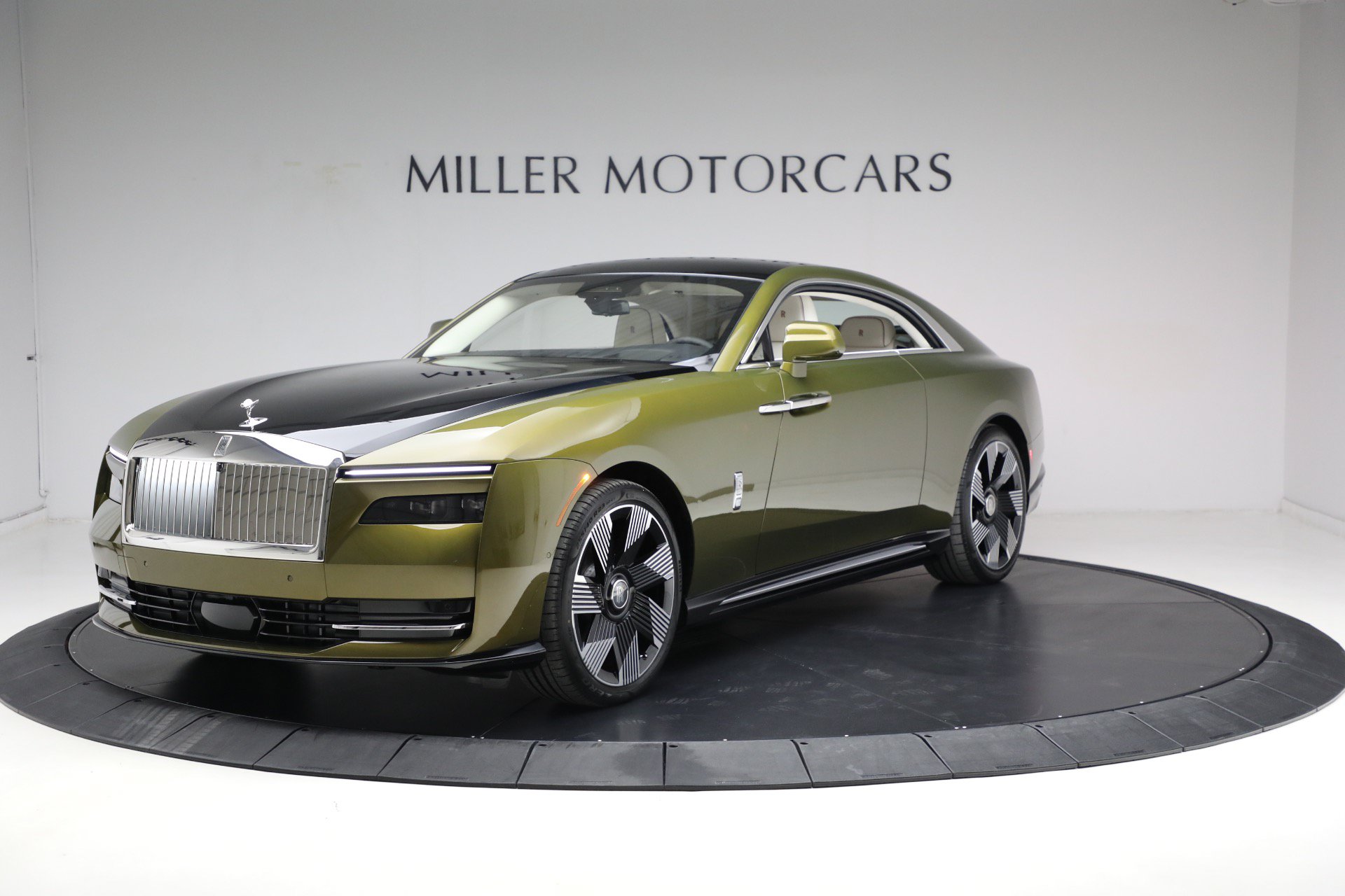 Certified 2025 Rolls-Royce Spectre w/ Spectre Launch Package AWD/4WD image 5