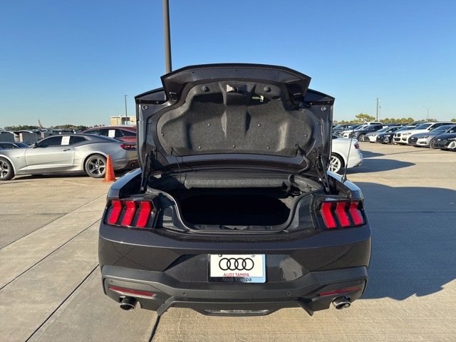 Used 2024 Ford Mustang Premium image 9