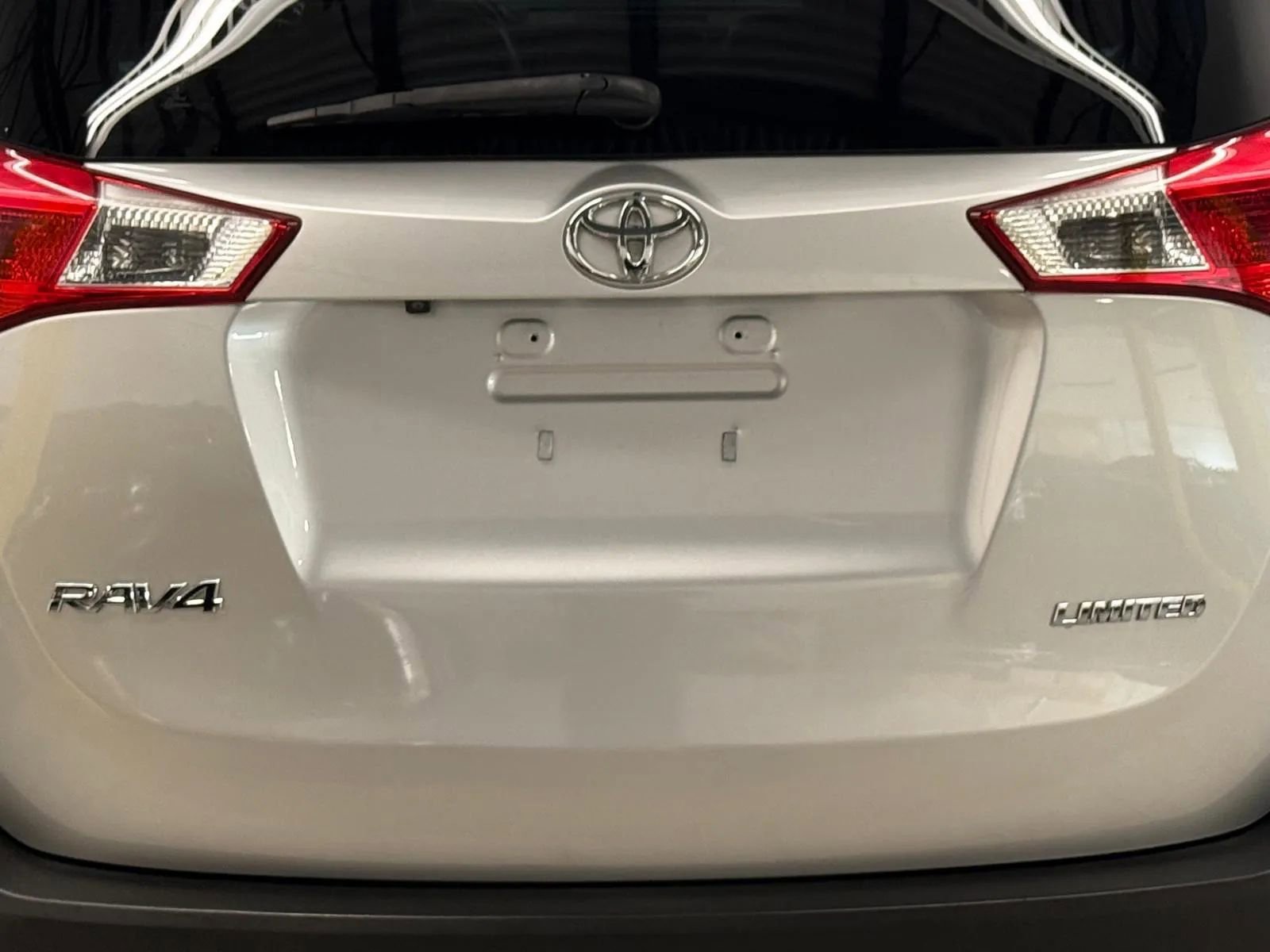 Used 2015 Toyota RAV4 Limited image 11