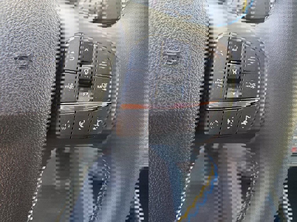 New 2025 Ford Maverick Lobo image 24