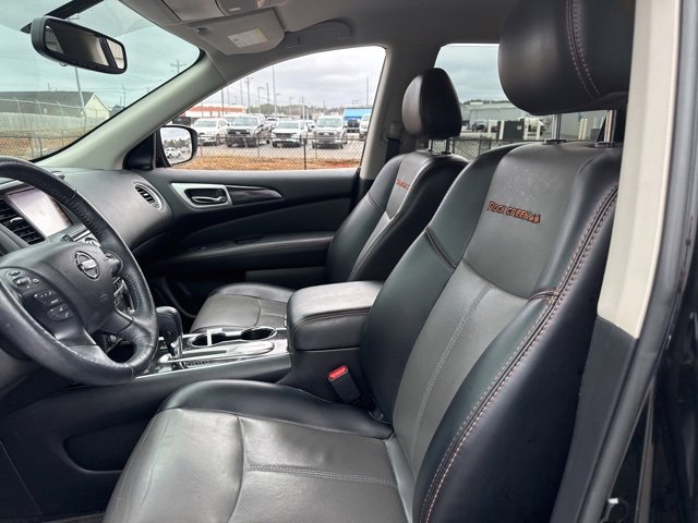 Used 2019 Nissan Pathfinder SL w/ Rock Creek Edition image 14