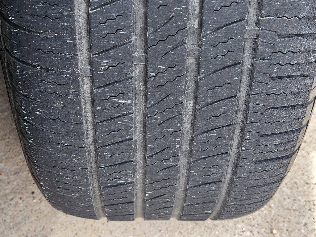 Used 2016 Chrysler 200 Limited image 17