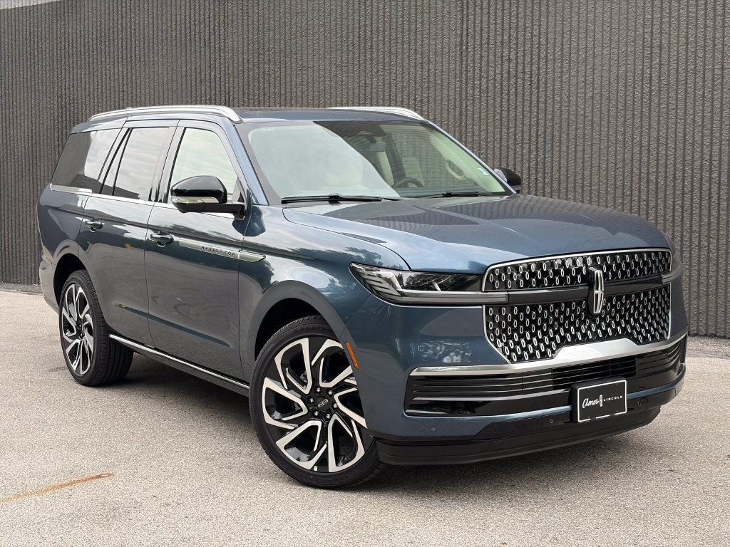 New 2027 Lincoln Navigator Reserve AWD/4WD image 9