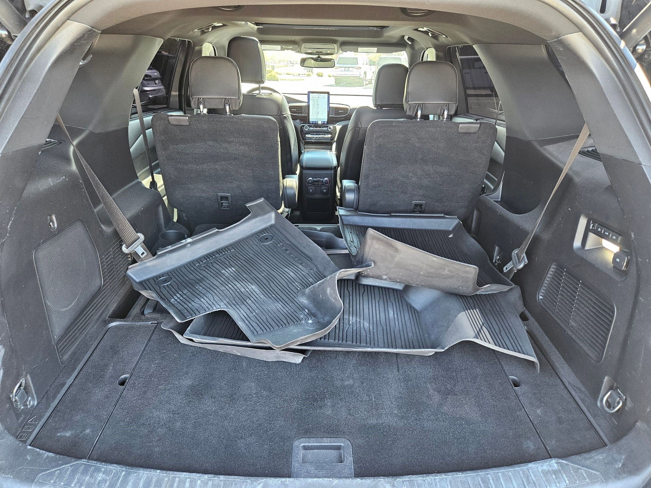 Used 2021 Ford Explorer ST w/ Equipment Group 401A AWD/4WD image 30