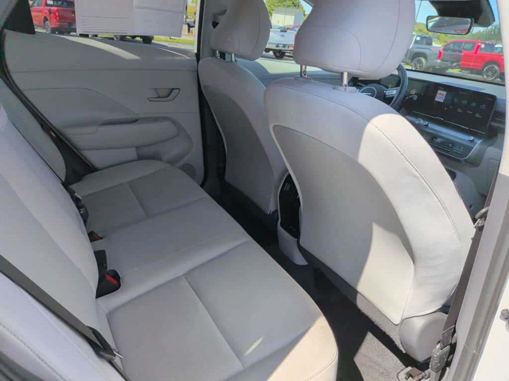 Used 2024 Hyundai Kona SEL AWD/4WD image 10