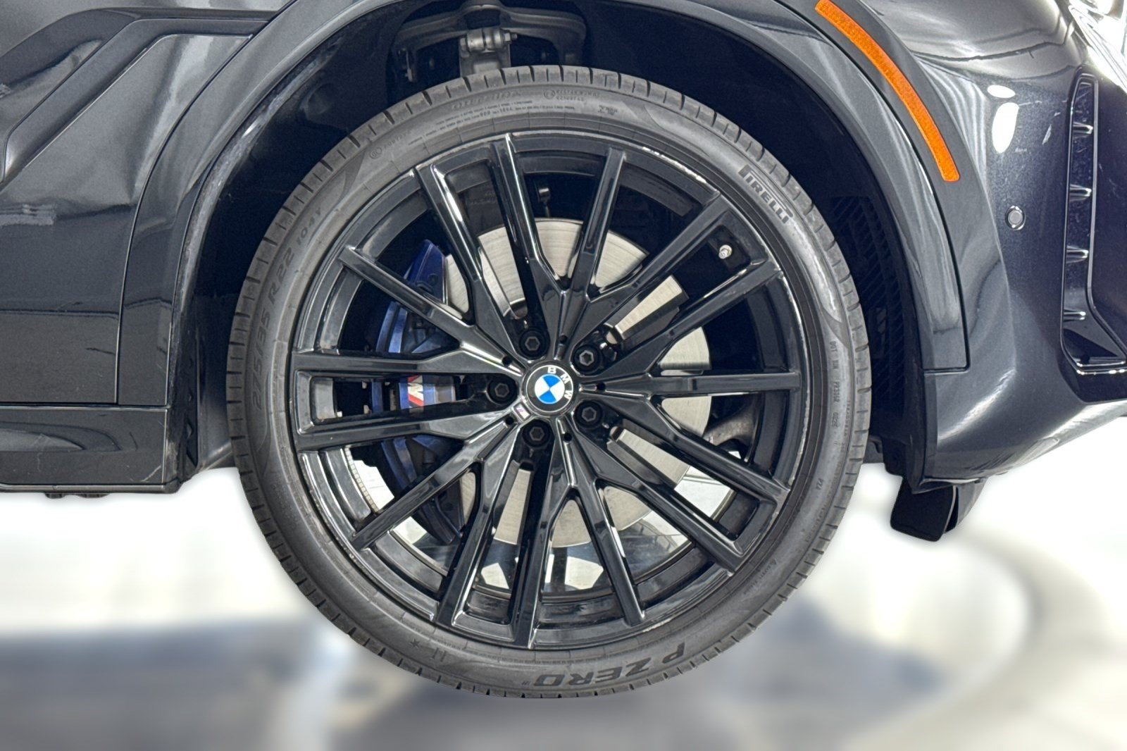 Used 2026 BMW X6 M60i w/ Parking Assistance Package AWD/4WD image 13