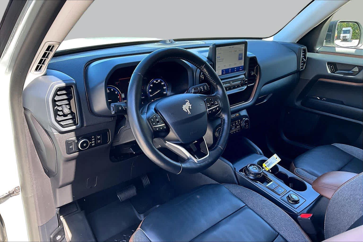Certified 2023 Ford Bronco Sport Outer Banks w/ Tech Package AWD/4WD image 18