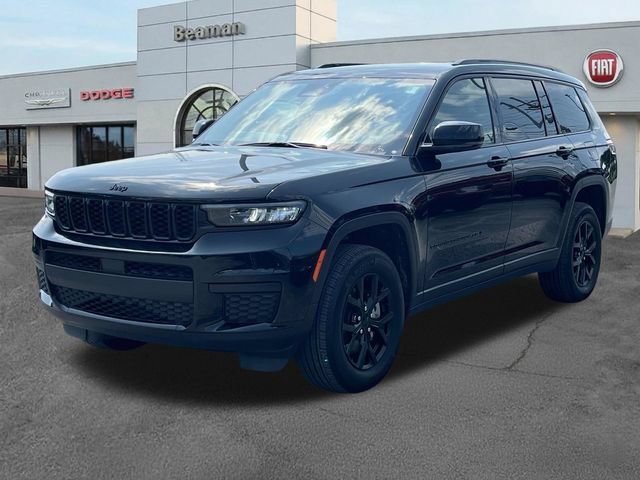 Used 2025 Jeep Grand Cherokee L Altitude AWD/4WD image 3