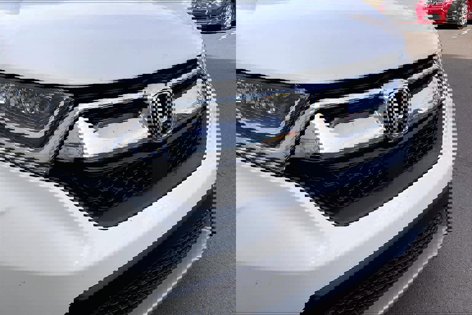 Used 2018 Honda CR-V Touring image 29