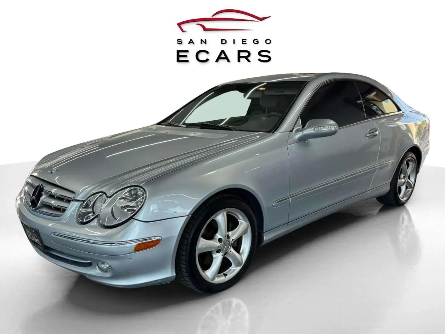 Used 2005 Mercedes-Benz CLK 320 CLK 320 Coupe 2D image 2