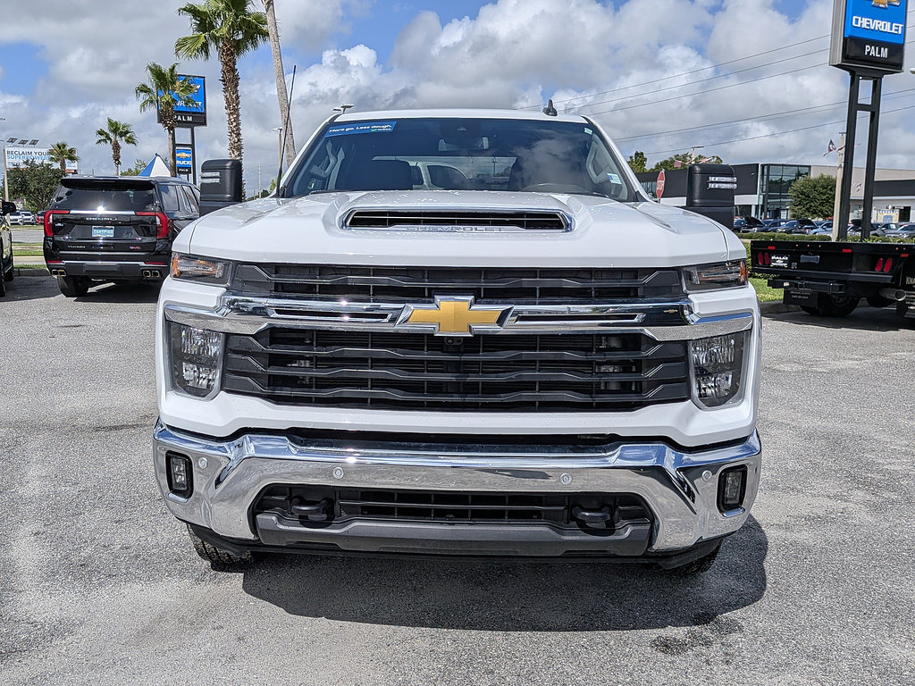 Certified 2025 Chevrolet Silverado 2500 LT w/ Safety Package AWD/4WD image 8