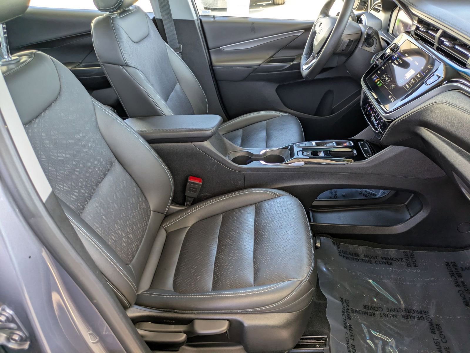 Used 2023 Chevrolet Bolt LT FWD image 27
